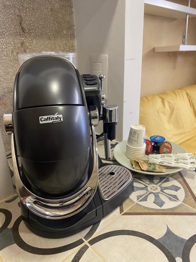 Bed and Breakfast Dimora In Centro Трани Экстерьер фото